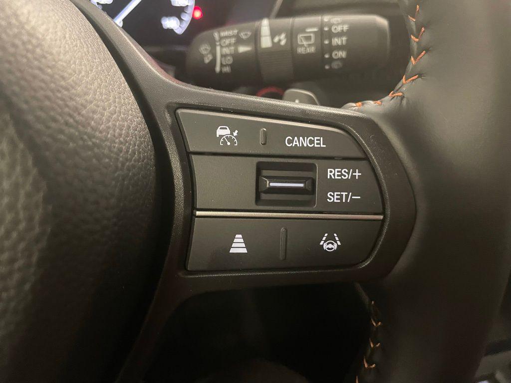 new 2025 Honda CR-V Hybrid car, priced at $41,117