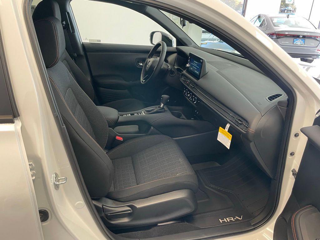 new 2026 Honda HR-V car, priced at $31,955