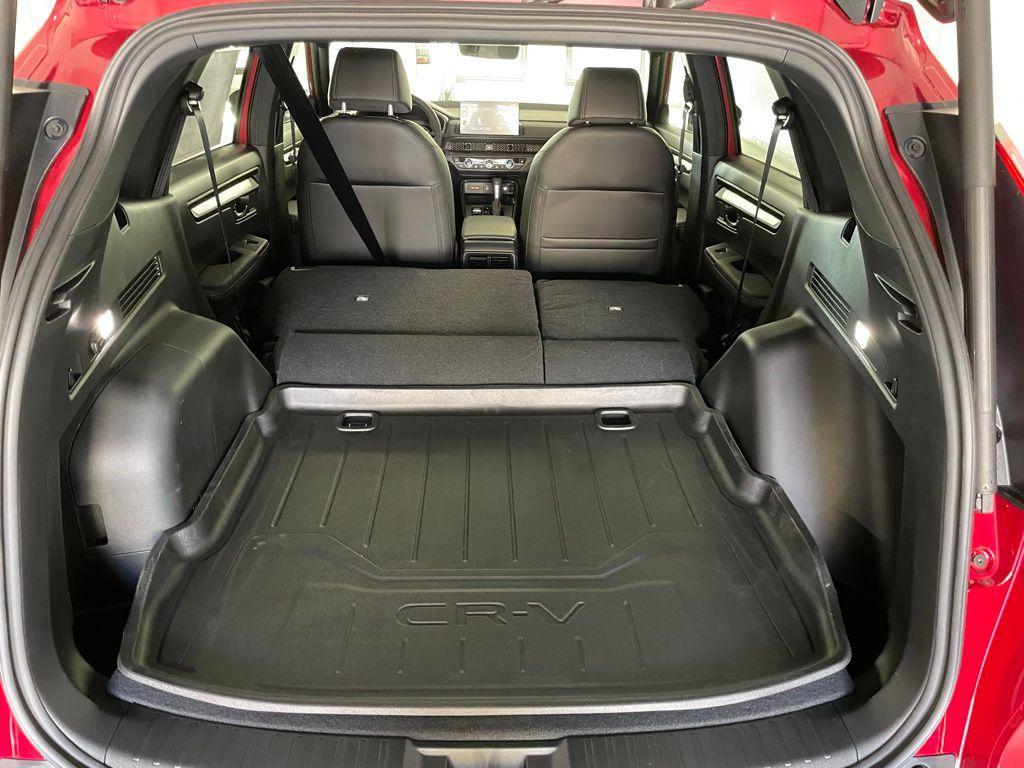 new 2026 Honda CR-V Hybrid car, priced at $42,680