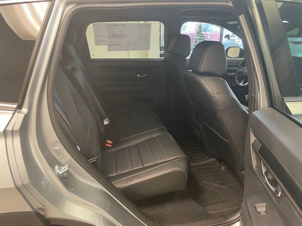 new 2025 Honda CR-V Hybrid car, priced at $41,034