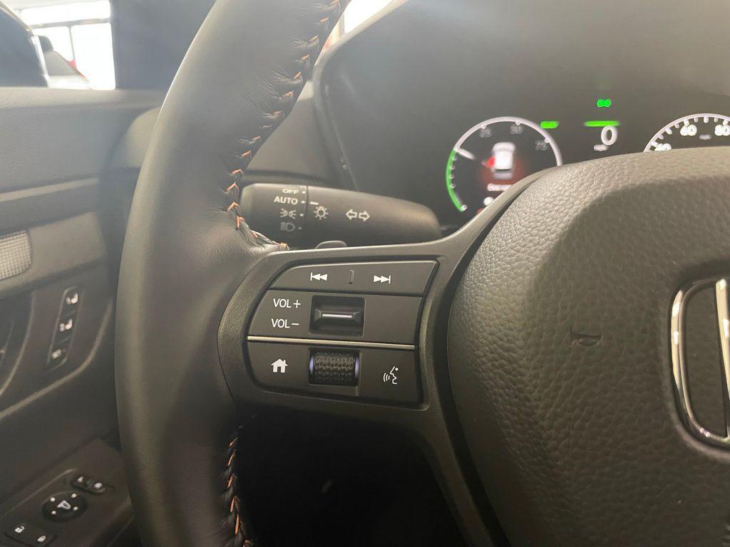 new 2025 Honda CR-V Hybrid car, priced at $41,034