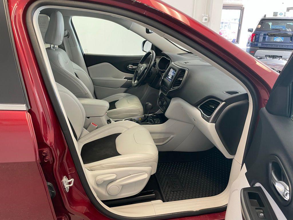 used 2020 Jeep Cherokee car, priced at $12,500