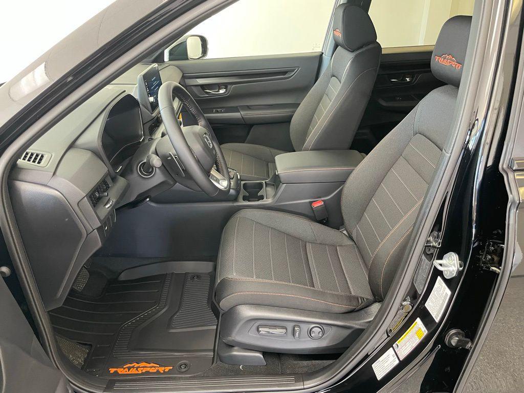 new 2026 Honda CR-V Hybrid car, priced at $40,600