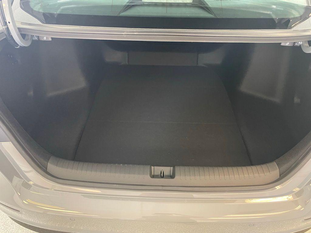 new 2025 Honda Accord Hybrid car, priced at $37,095