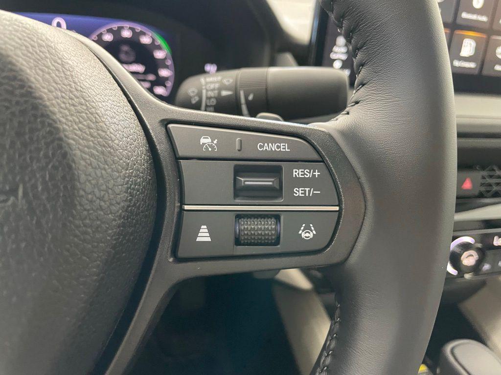 new 2025 Honda Accord Hybrid car, priced at $37,095