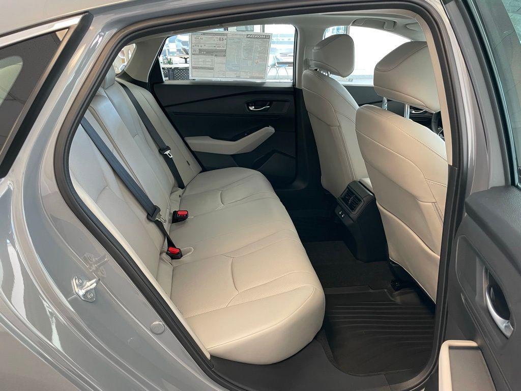 new 2025 Honda Accord Hybrid car, priced at $37,095