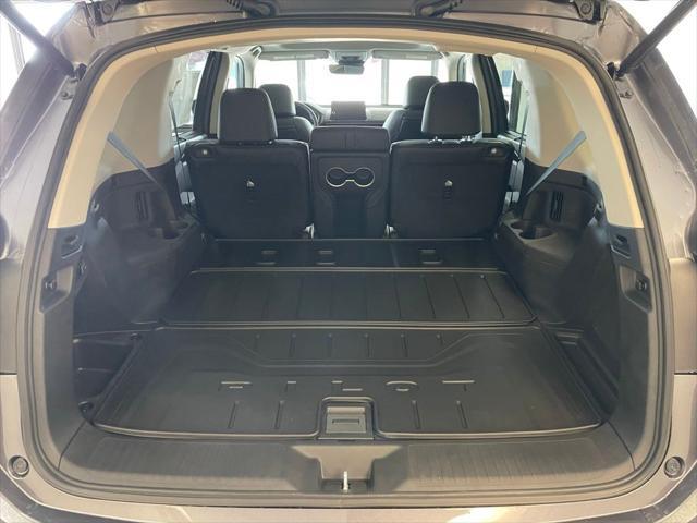 new 2025 Honda Pilot car, priced at $56,070