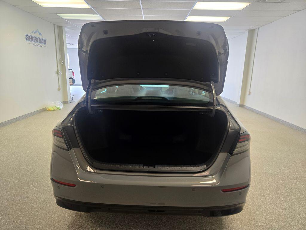 new 2025 Honda Accord Hybrid car, priced at $37,095