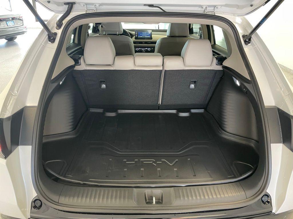 new 2026 Honda HR-V car, priced at $34,005