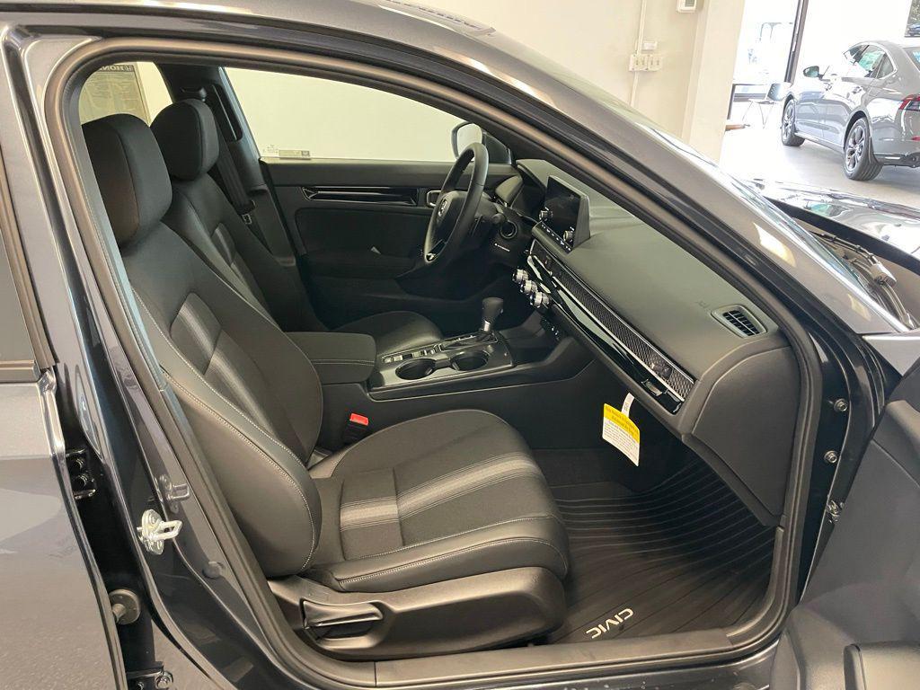 new 2026 Honda Civic Hybrid car, priced at $32,240