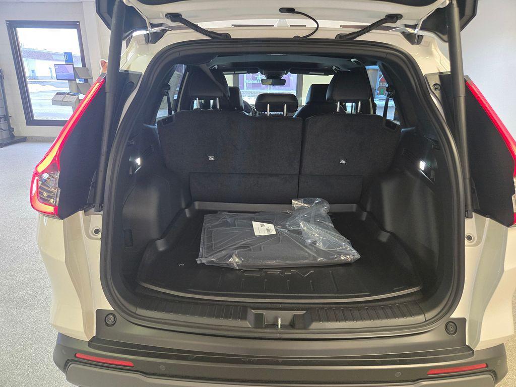 new 2025 Honda CR-V Hybrid car, priced at $41,489