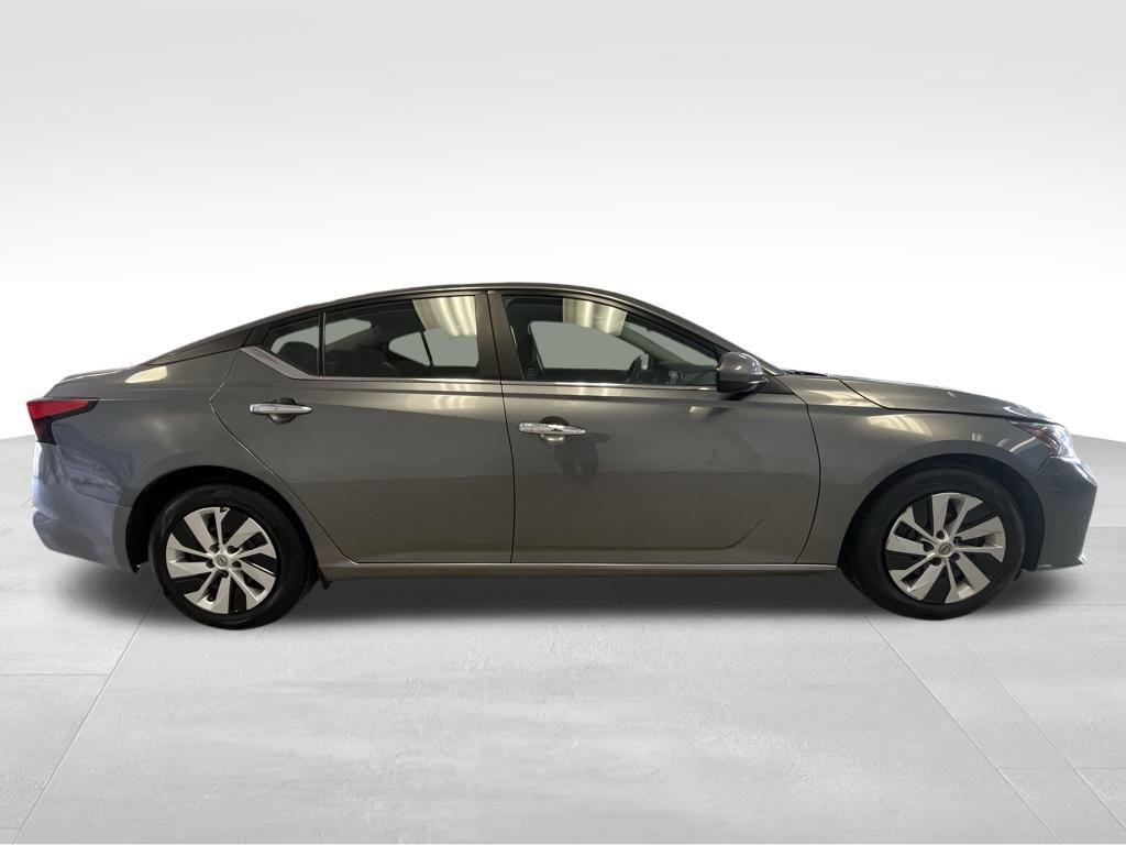used 2023 Nissan Altima car, priced at $17,497