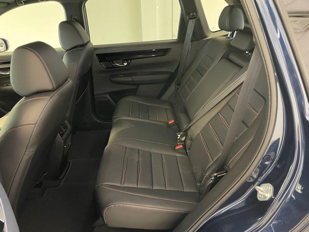 new 2026 Honda CR-V Hybrid car, priced at $43,700