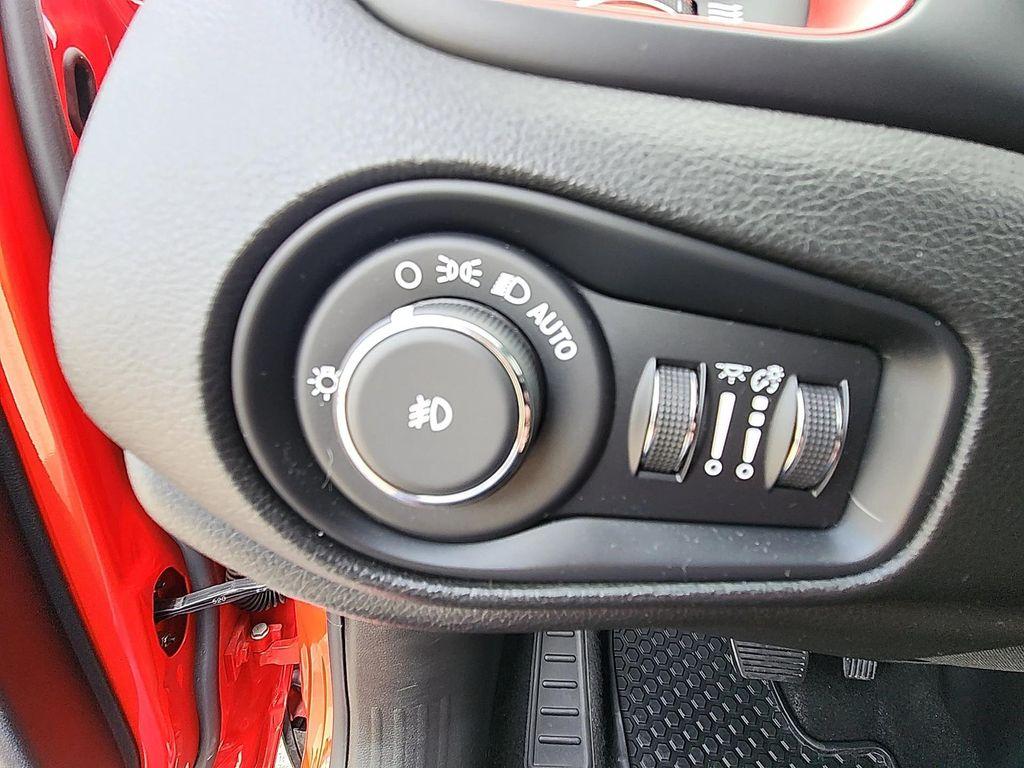 used 2020 Jeep Renegade car, priced at $16,916