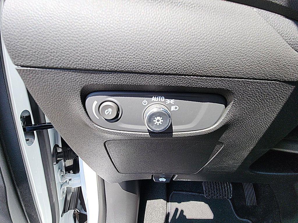 new 2026 Buick Encore GX car, priced at $28,930