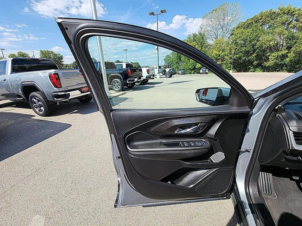 used 2024 GMC Terrain car, priced at $22,748