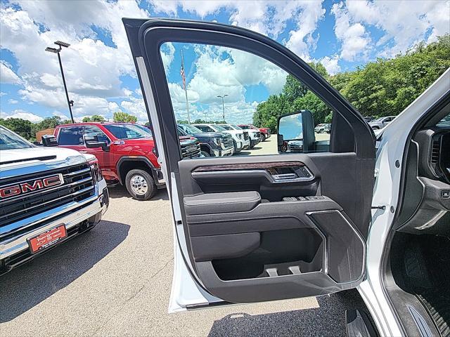 new 2025 GMC Sierra 2500 car, priced at $57,820