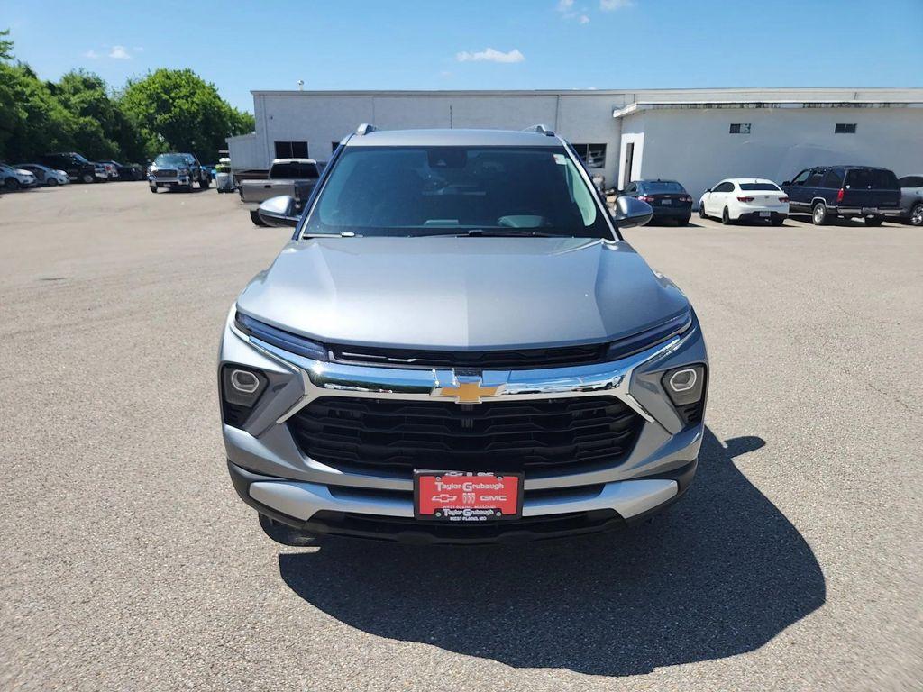 new 2025 Chevrolet TrailBlazer car, priced at $25,070