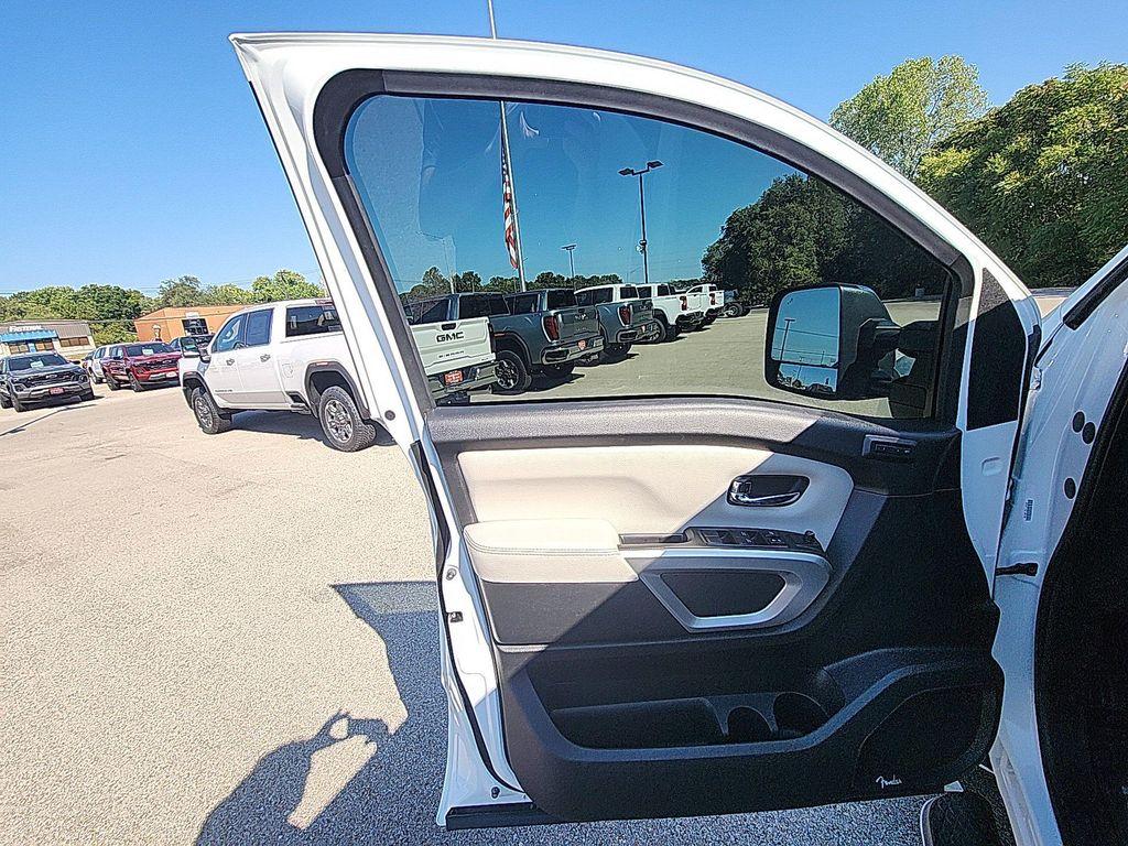 used 2020 Nissan Titan car, priced at $30,978
