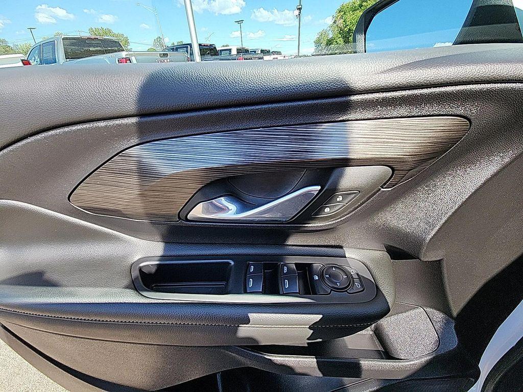 used 2024 GMC Terrain car, priced at $22,938