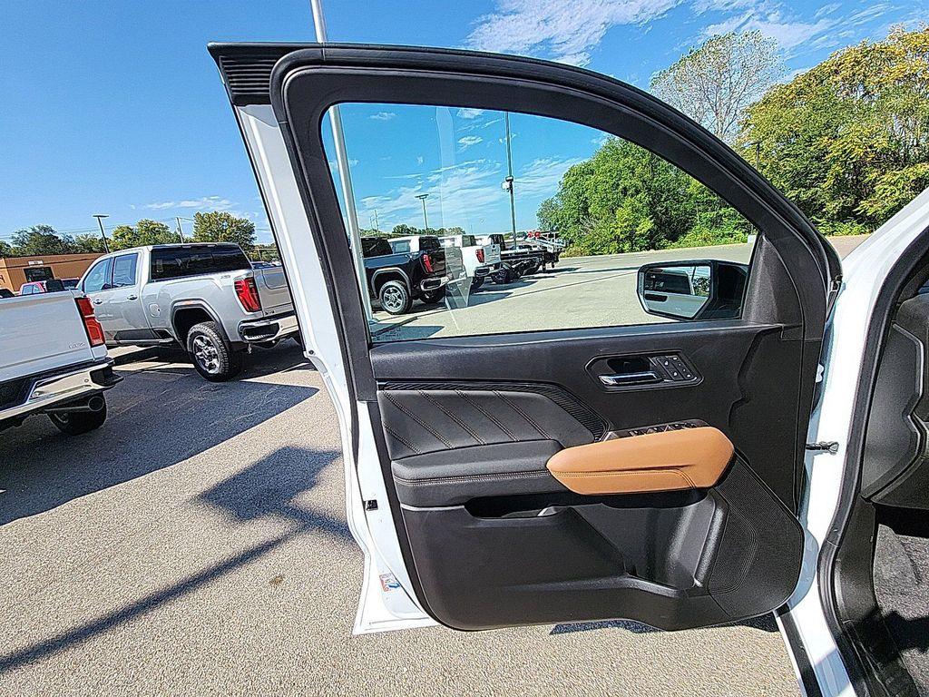 new 2026 GMC Canyon car, priced at $48,890