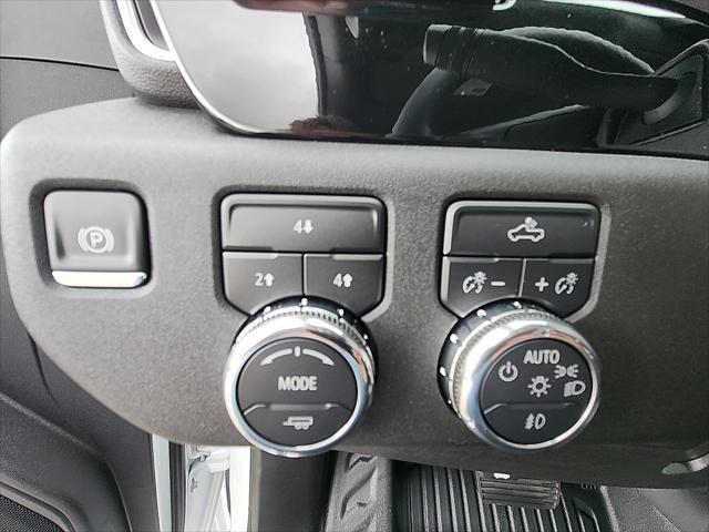 new 2025 GMC Sierra 3500 car, priced at $56,946