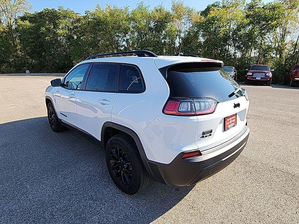 used 2023 Jeep Cherokee car, priced at $20,633