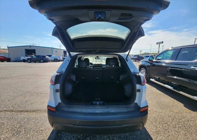 used 2023 Jeep Cherokee car, priced at $22,980