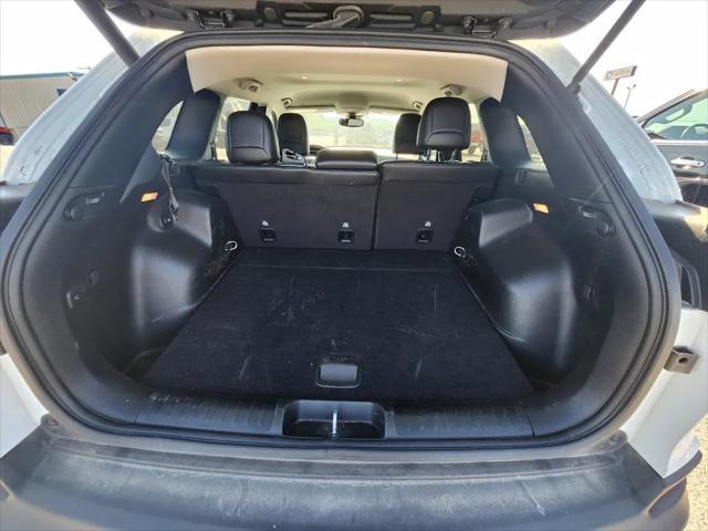 used 2023 Jeep Cherokee car, priced at $22,980