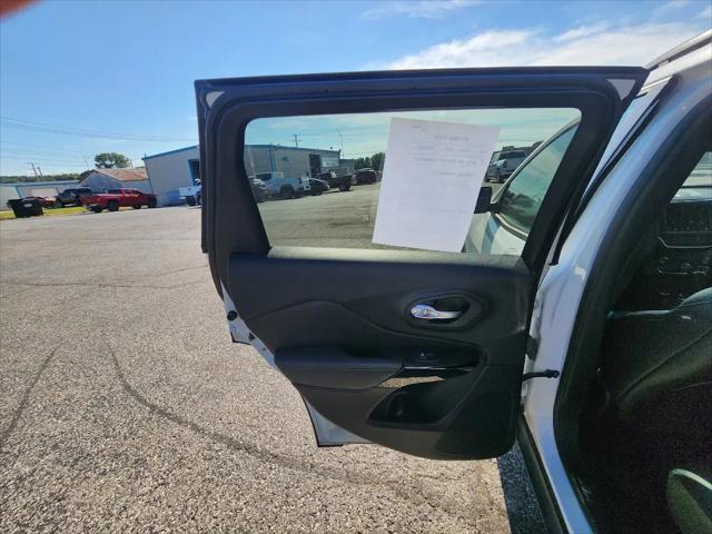 used 2023 Jeep Cherokee car, priced at $22,980