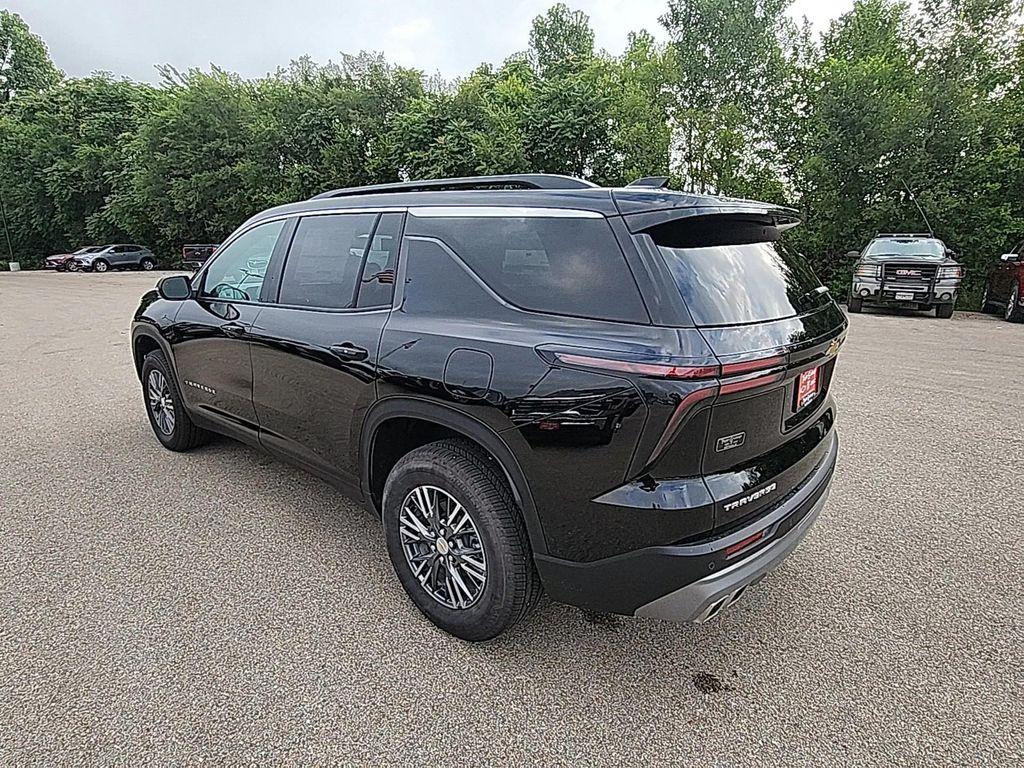 new 2025 Chevrolet Traverse car, priced at $39,956
