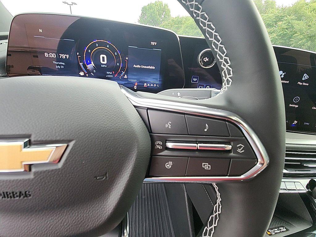new 2025 Chevrolet Traverse car, priced at $41,310