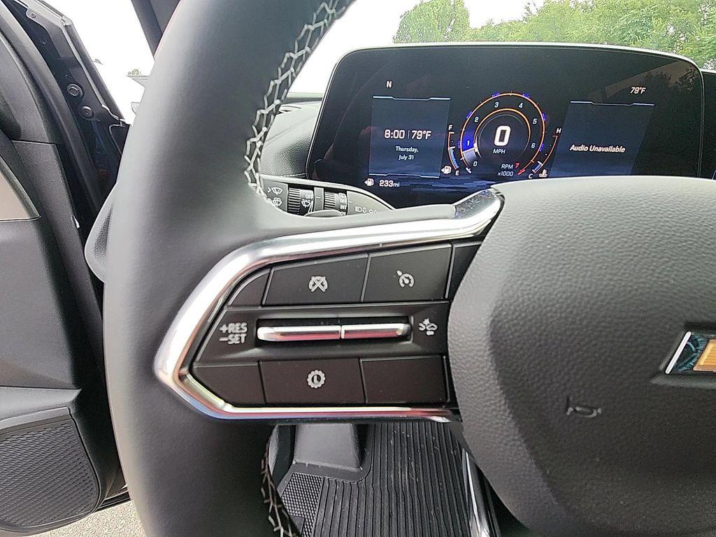 new 2025 Chevrolet Traverse car, priced at $39,956