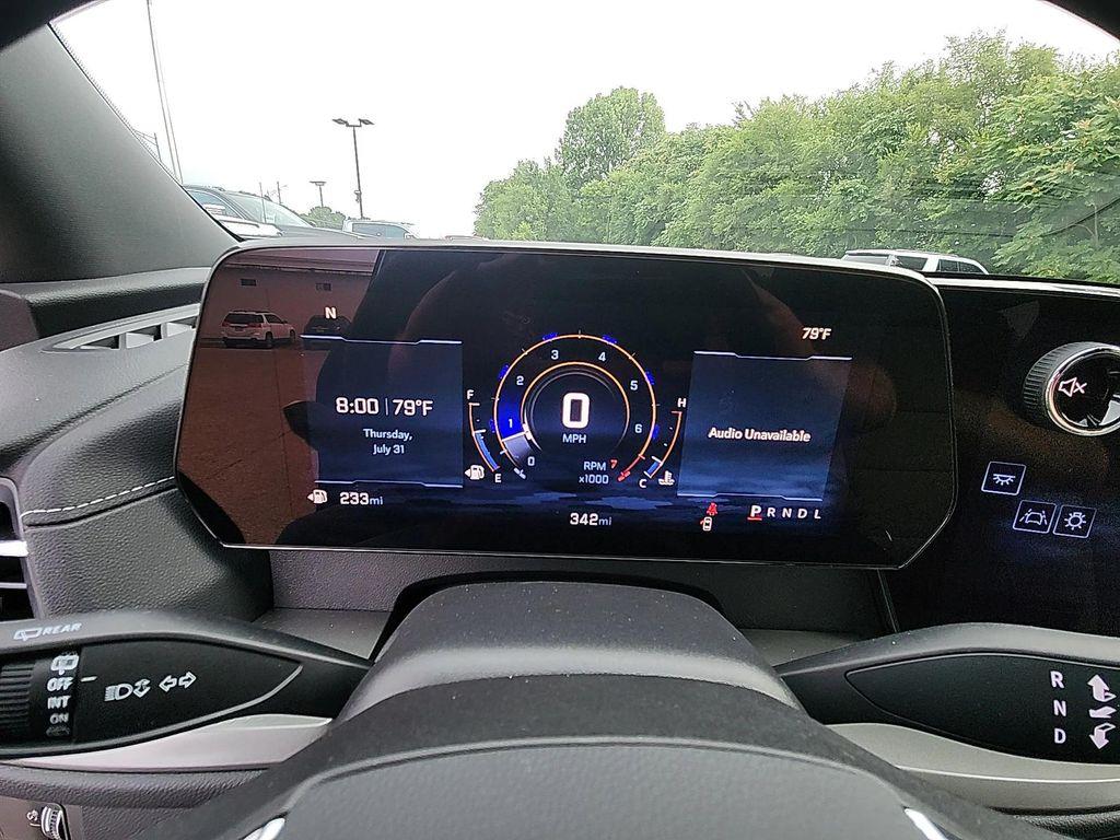 new 2025 Chevrolet Traverse car, priced at $39,956