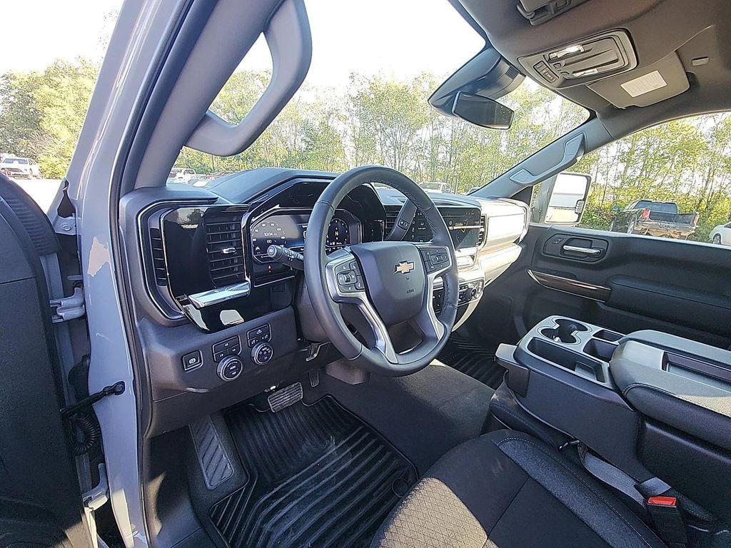 used 2024 Chevrolet Silverado 3500 car, priced at $50,771