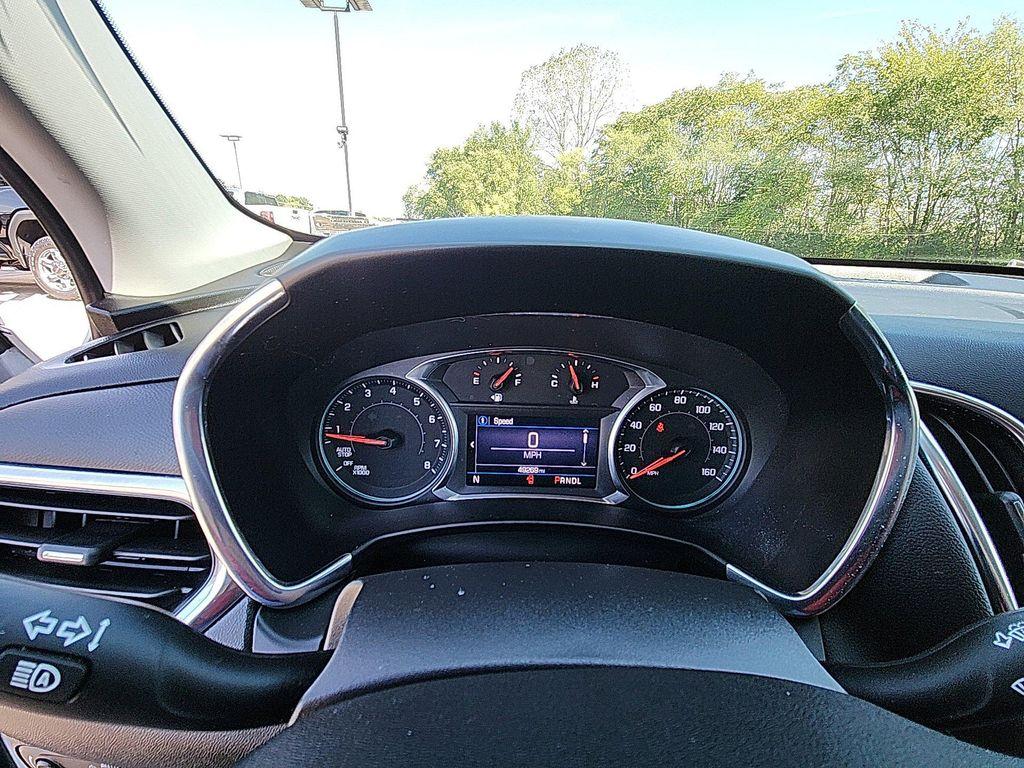 used 2021 Chevrolet Equinox car, priced at $18,895