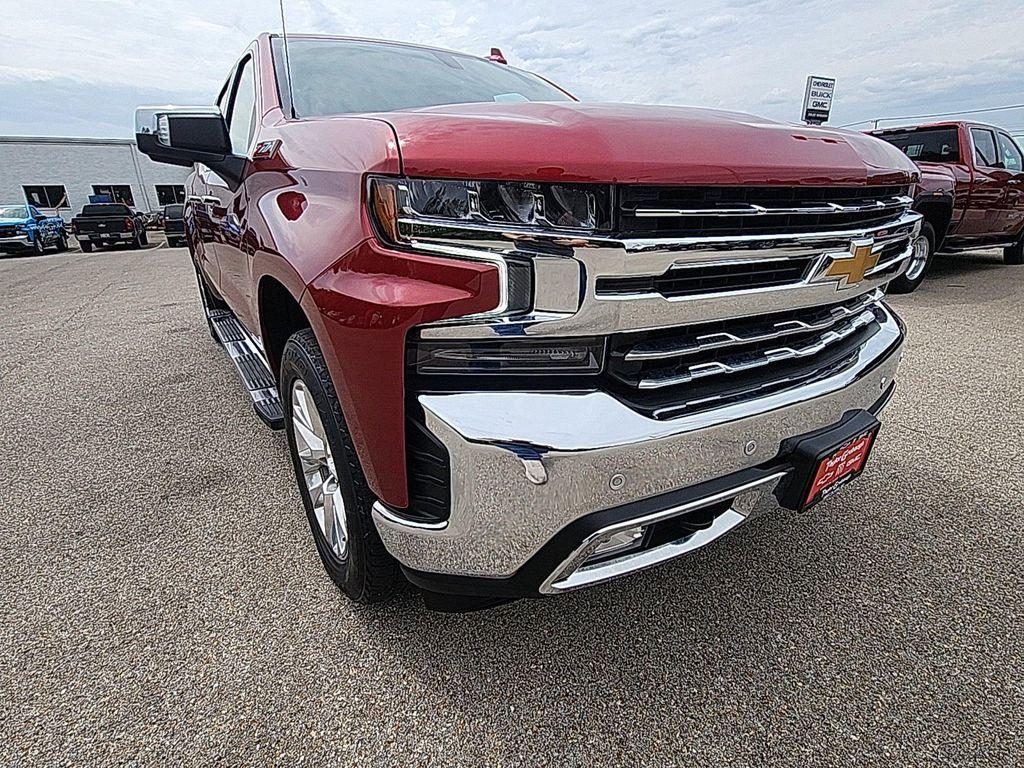 used 2022 Chevrolet Silverado 1500 car, priced at $33,713