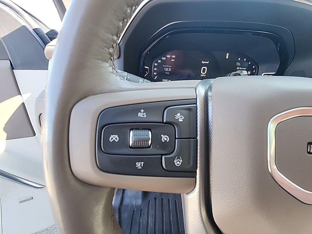 used 2023 GMC Yukon car, priced at $63,496