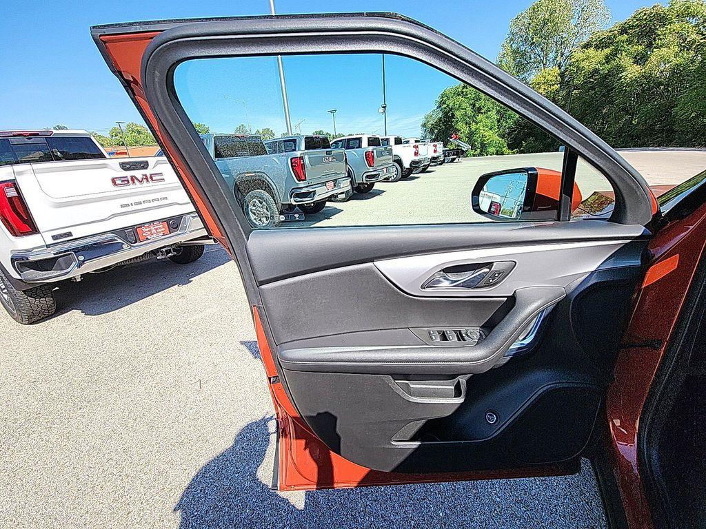 used 2022 Chevrolet Blazer car, priced at $23,814