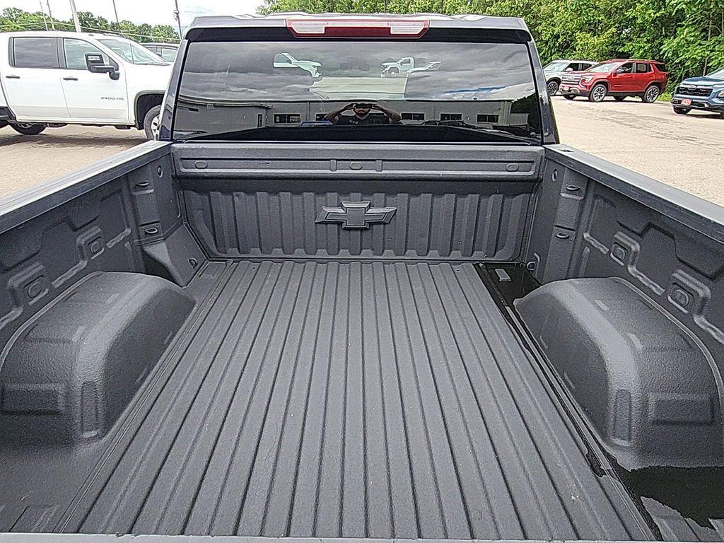 used 2022 Chevrolet Silverado 1500 car, priced at $37,710