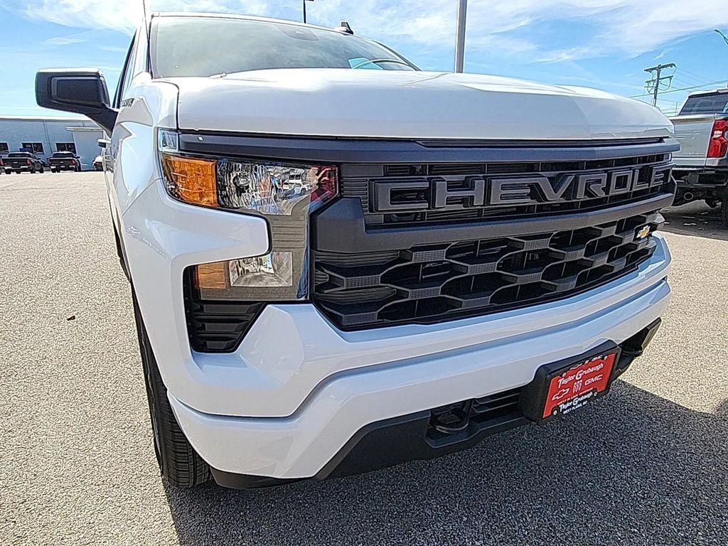 new 2026 Chevrolet Silverado 1500 car, priced at $42,174