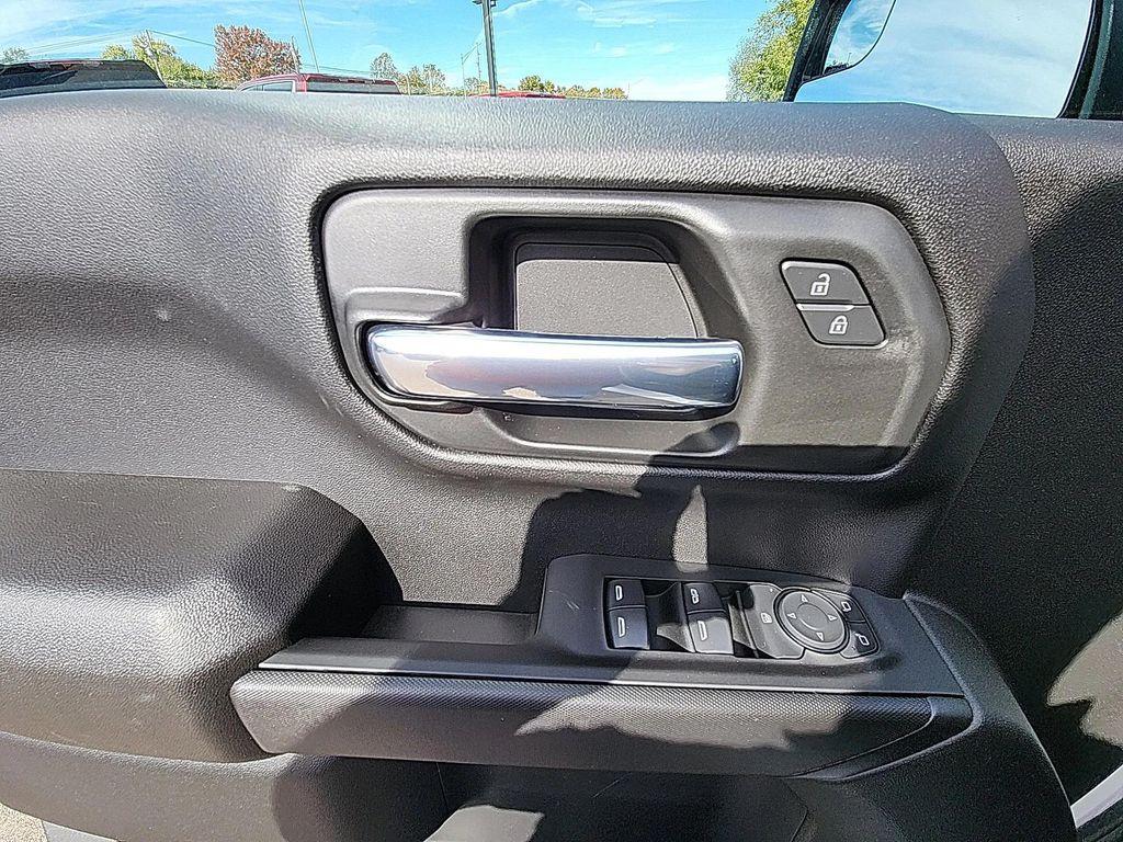 new 2026 Chevrolet Silverado 1500 car, priced at $42,174