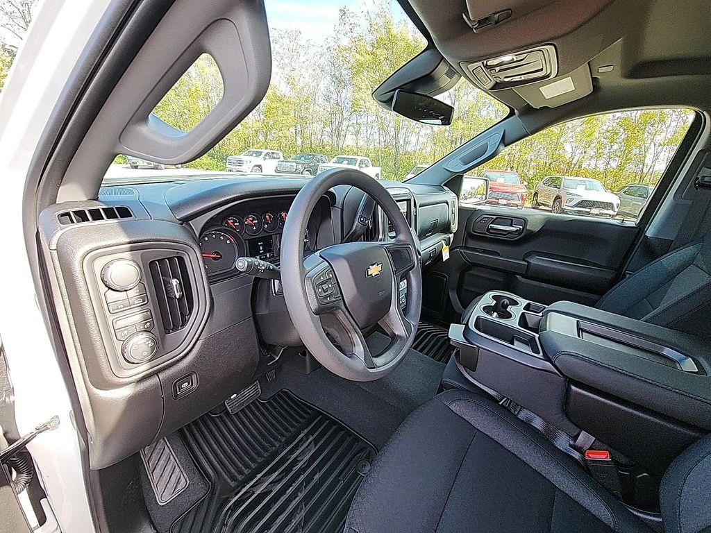 new 2026 Chevrolet Silverado 1500 car, priced at $42,174