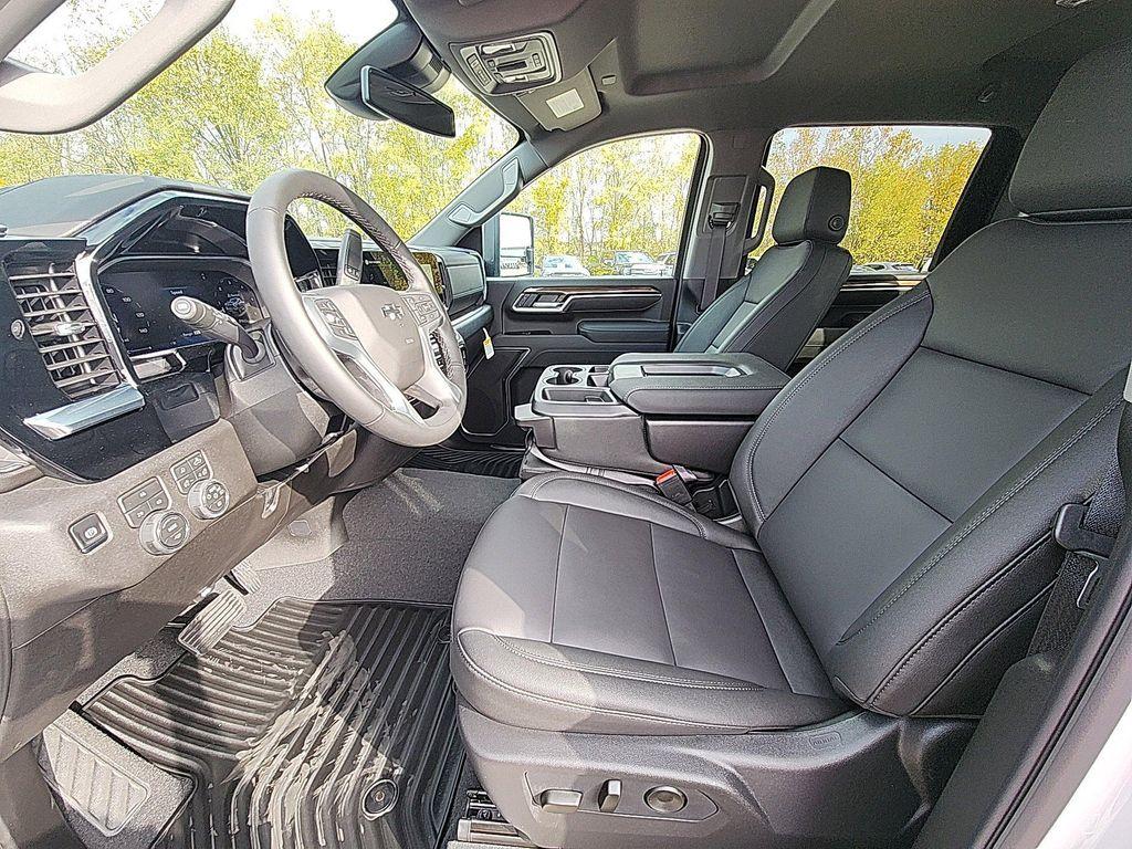 new 2026 Chevrolet Silverado 3500 car, priced at $63,916