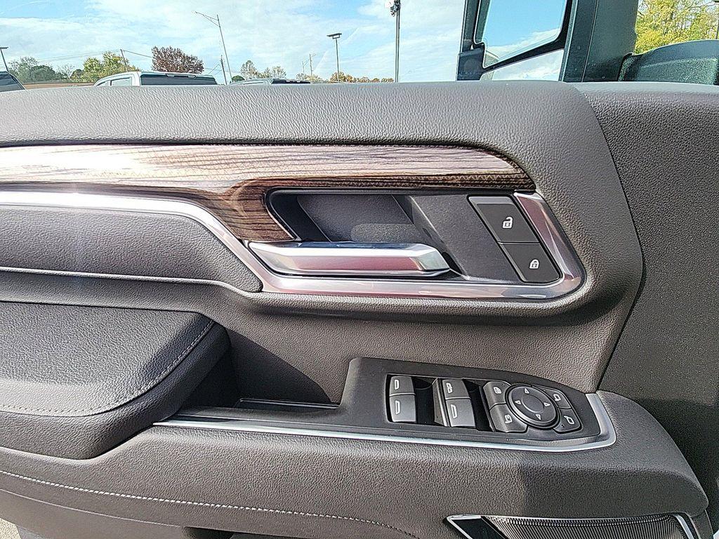 new 2026 Chevrolet Silverado 3500 car, priced at $63,916