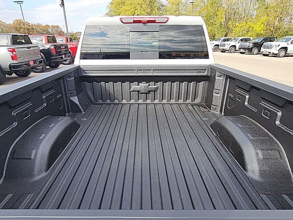 new 2026 Chevrolet Silverado 3500 car, priced at $63,916