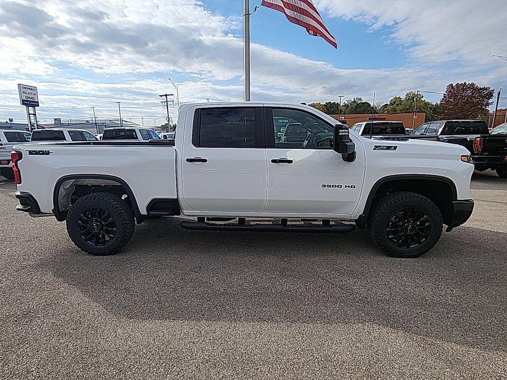 new 2026 Chevrolet Silverado 3500 car, priced at $63,916