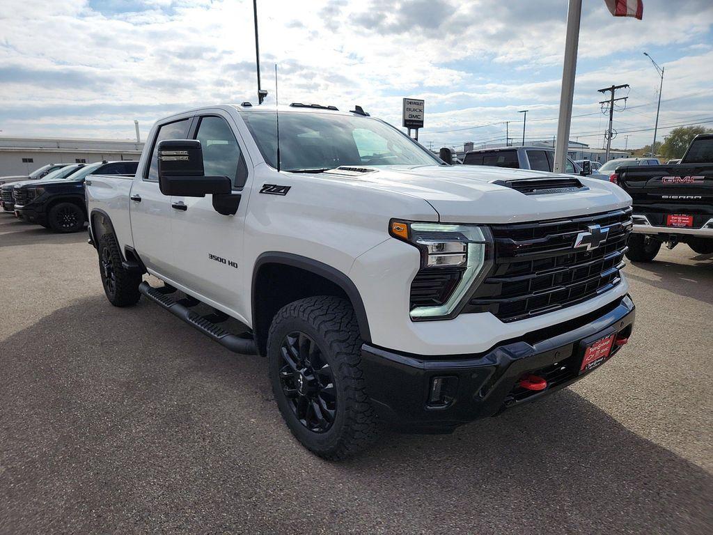 new 2026 Chevrolet Silverado 3500 car, priced at $63,916
