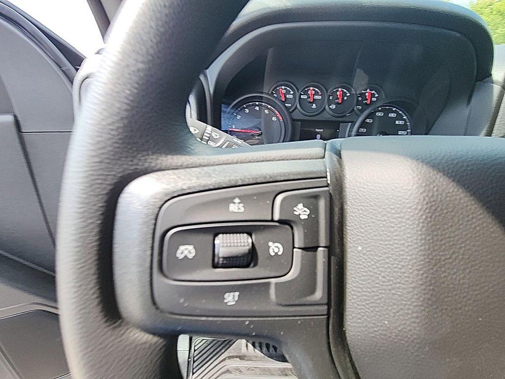 new 2025 Chevrolet Silverado 2500 car, priced at $53,914