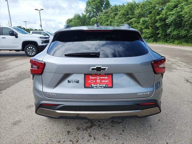 new 2025 Chevrolet Trax car, priced at $25,718